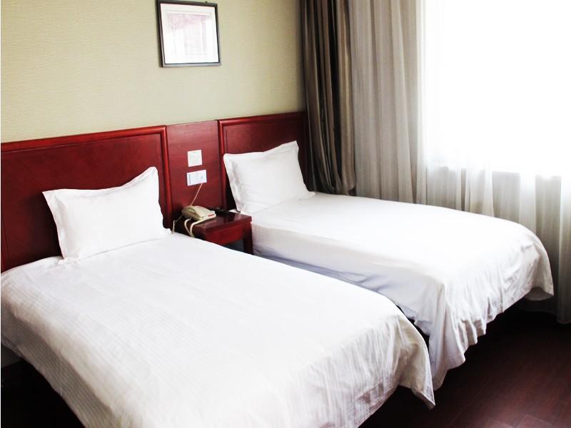 Greentree Alliance Shanghai Chongming Bayi Road Walking Street Hotel Exterior photo
